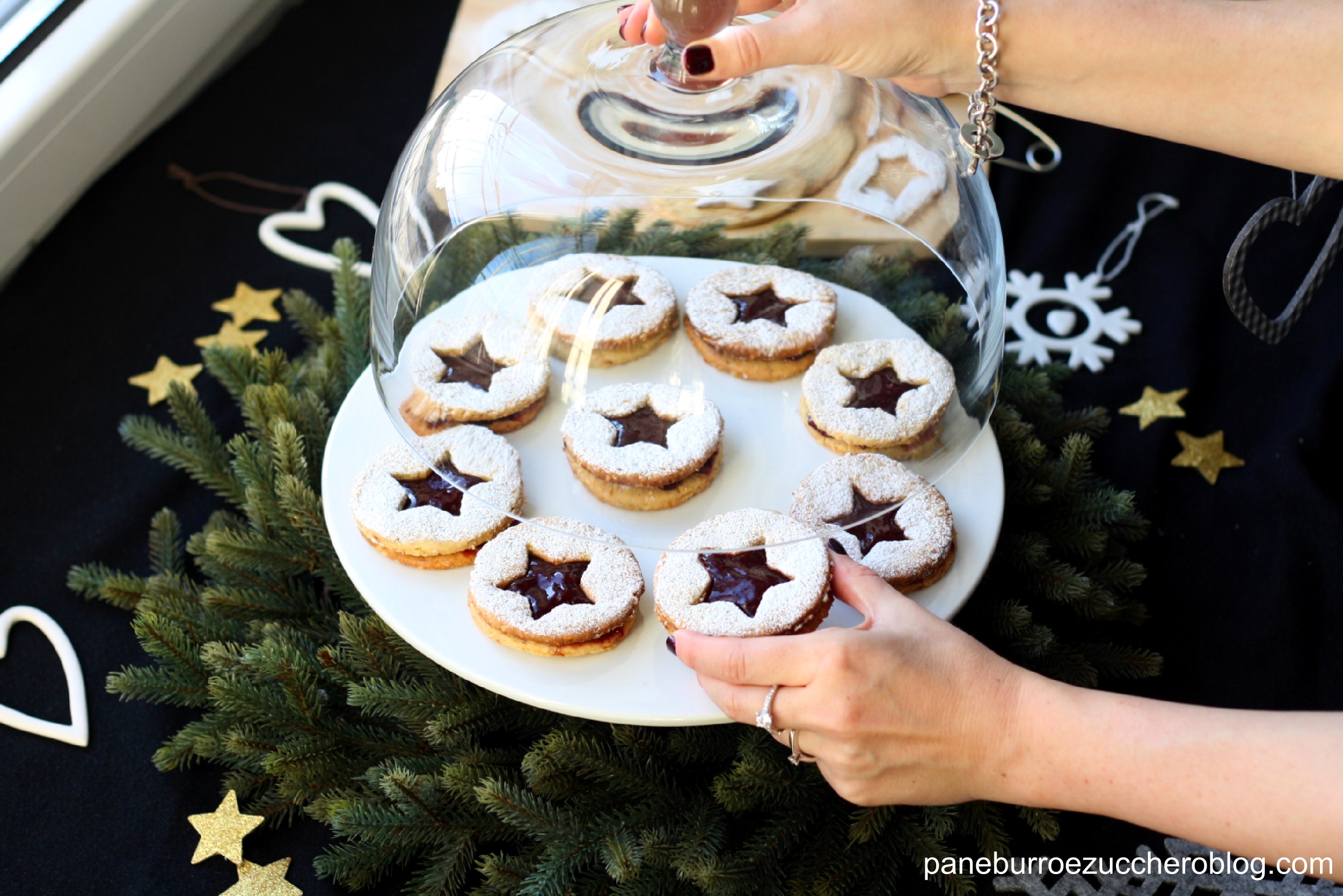 linzer cookies1