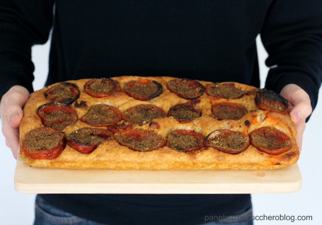 Focaccia con pomodori al&nbsp;forno